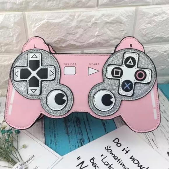 SOLD!! Pink Video Game Controller Crossbody Purse - Picture 2 of 3